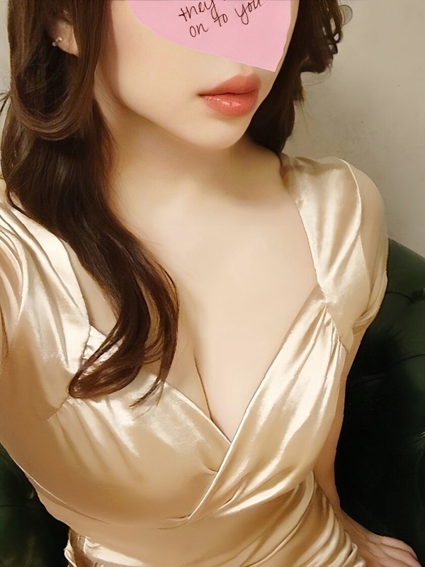 小林りさ