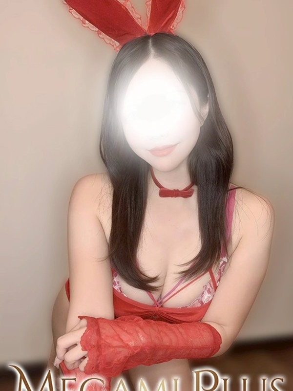 姫咲あいる
