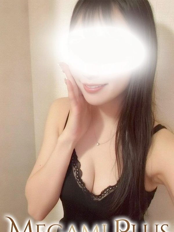 皆川せいな