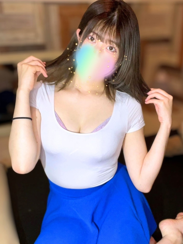 加賀ひまり
