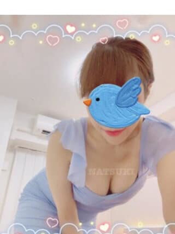 夏木ひとみ