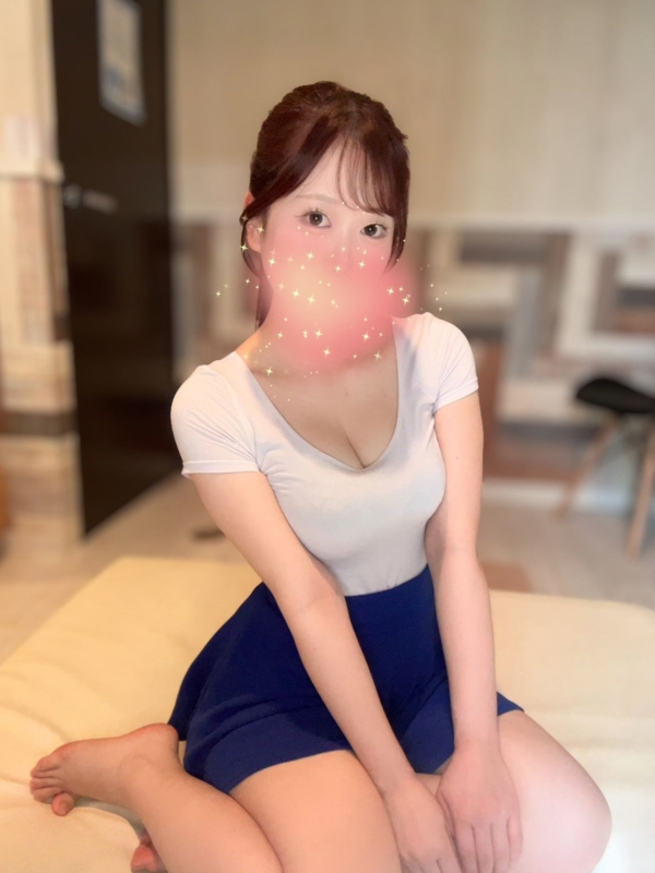 葵　ゆりか