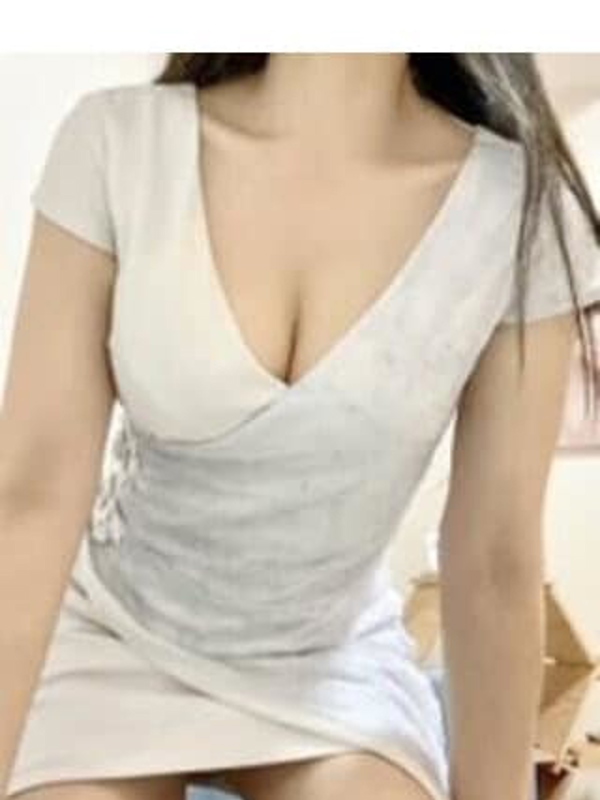 山崎まゆ